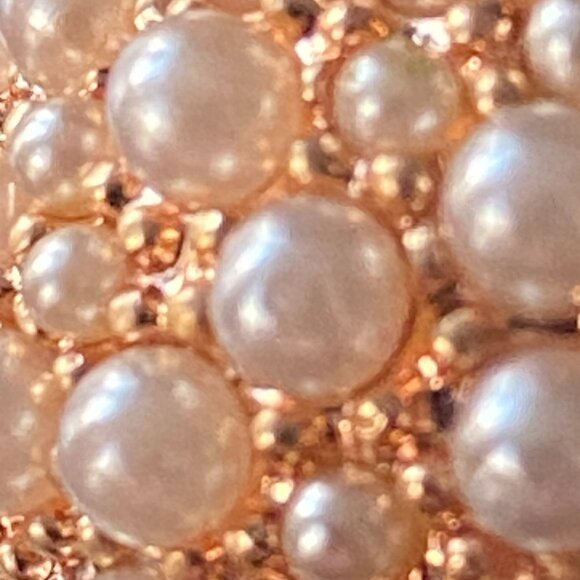 J. Crew Faux Pearl Gold Tone Dome cocktail Ring Size 6 NWOT - Picture 6 of 7
